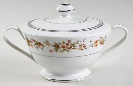 Arbor Sugar Bowl & Lid