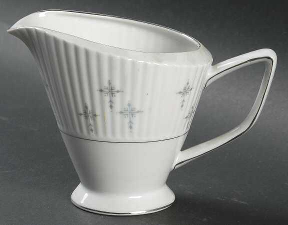 Aurora Creamer