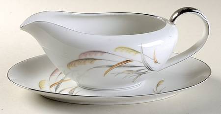 Autumn Gravy Boat & Underplate/Relish