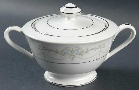 Barbara Sugar Bowl & Lid