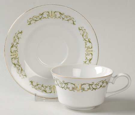 Bell Flower Flat Cup & Saucer Set