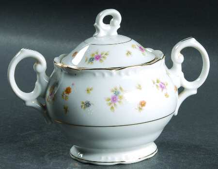 Briarcliff Sugar Bowl & Lid