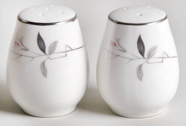 Cherry Blossom Salt & Pepper Set