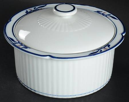 Country French Round Covered Vegetable
