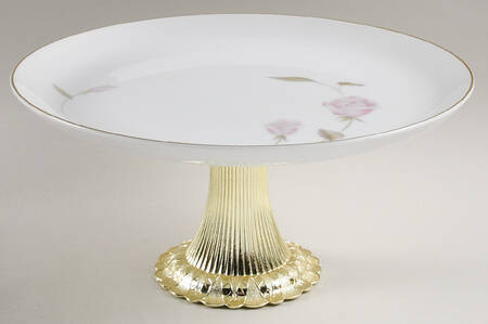 Consuelo Cake Stand with 4"-5" Metal Pedestal  Hc