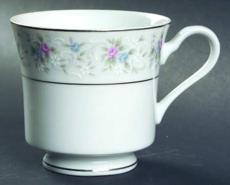 Corsage Footed Cup