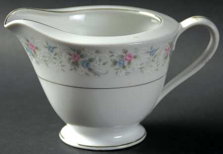 Corsage Creamer