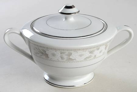 Daryl Sugar Bowl & Lid