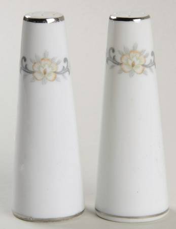 Delight Salt & Pepper Set