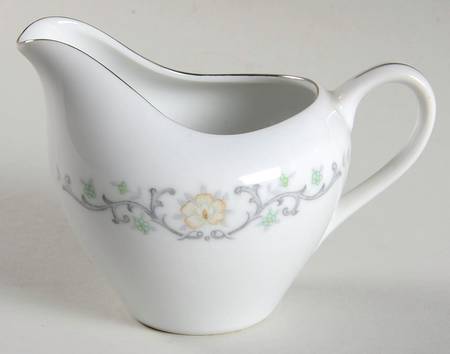 Delight Creamer