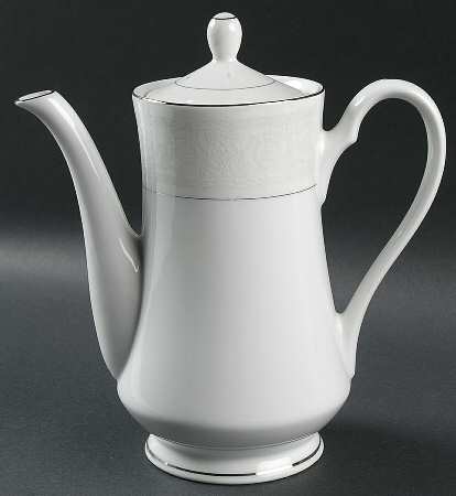 Demure Coffee Pot & Lid