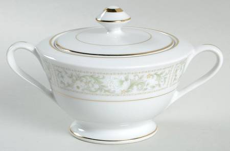 Derwood Sugar Bowl & Lid