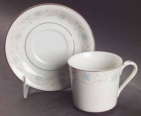 English Garden (Platinum) Flat Cup & Saucer Set
