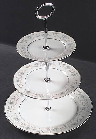 English Garden (Platinum) 13 7/8"-14 1/4" 3-Tiered Serving Tray(DP,SP,BB) HC