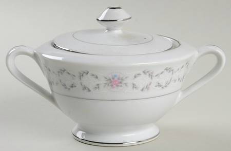 Fair Lawn Sugar Bowl & Lid