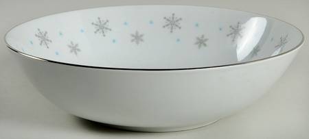 Fantasy (Gray Snowflakes) 10" Round Vegetable Bowl