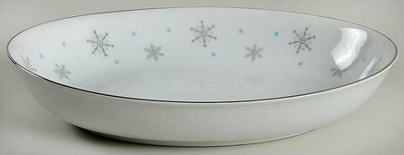 Fantasy (Gray Snowflakes) 10" Oval Vegetable Bowl