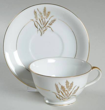 Flowing Wheat Footed Cup & Saucer Set