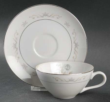 Fremont Flat Cup & Saucer Set