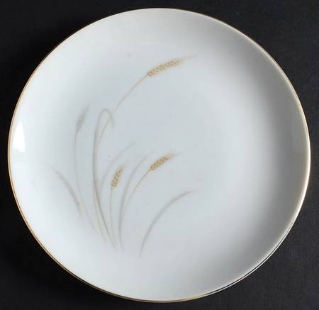 Golden Wheat Salad Plate
