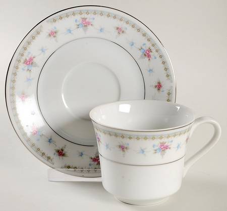 Heather (Platinum Trim) Flat Cup & Saucer Set