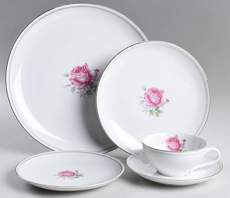 Imperial Rose 5 Piece Place Setting