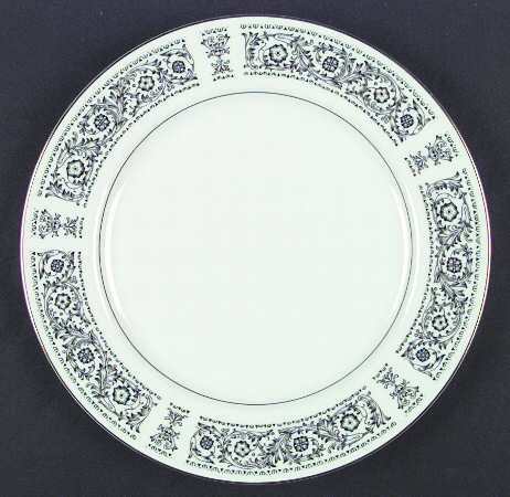 Intrigue Dinner Plate