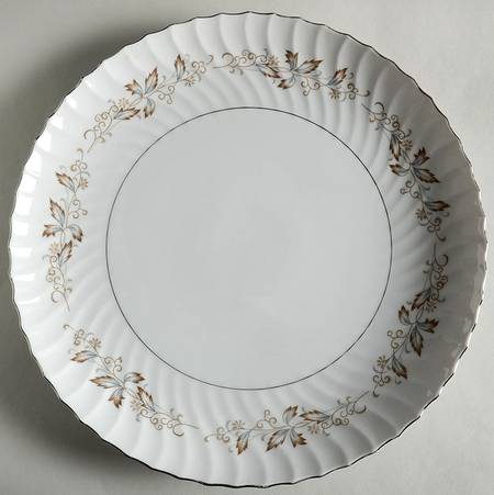 Jacqueline 12" Chop Plate (Round Platter)