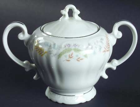 Joanne Sugar Bowl & Lid