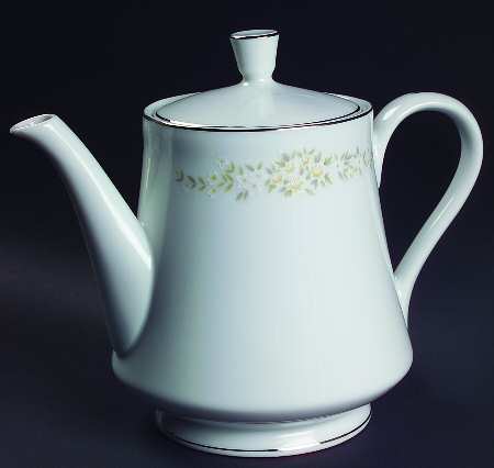 Lady Carolyn Teapot & Lid