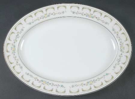 La Mancha 14" Oval Serving Platter by Fine China of Japan
