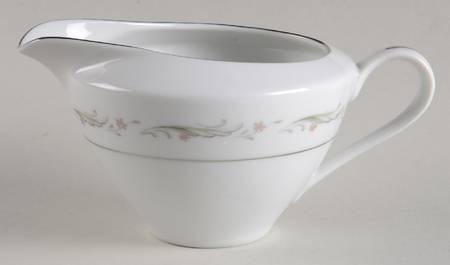 Larchmont Creamer