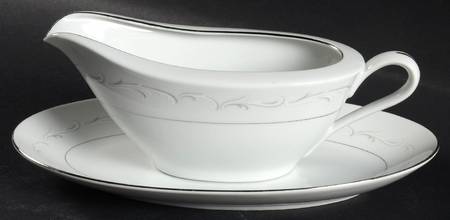 Laura Gravy Boat & Underplate/Relish