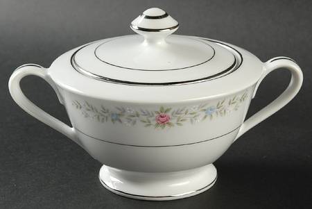 Linda Sugar Bowl & Lid