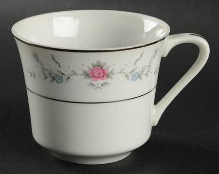 Lisa Flat Cup