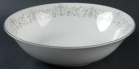 Lorraine 9" Round Vegetable Bowl