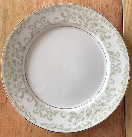 Milburn by Fine China of Japan
