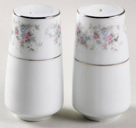 Montego Salt & Pepper Set
