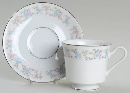 Montego Footed Cup & Saucer Set