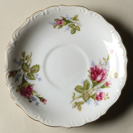 Moss Rose Saucer