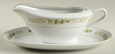 Natalie Gravy Boat & Underplate by Fine China of Japan