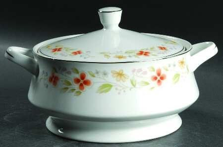 Petite Flowers Round Covered Vegetable