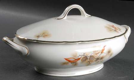 Pine Tree Oval Covered Vegetable