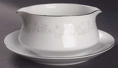 Platinum Rose Gravy Boat with Attached Underplate