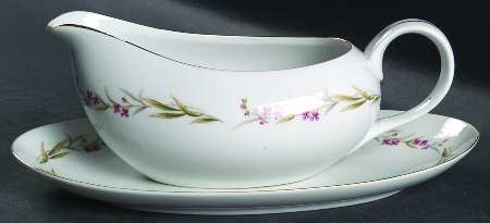 Prestige Gravy Boat & Underplate/Relish
