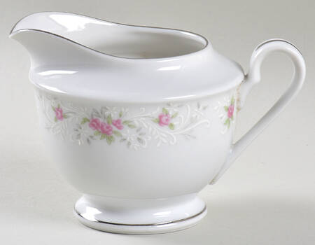 Primrose Creamer