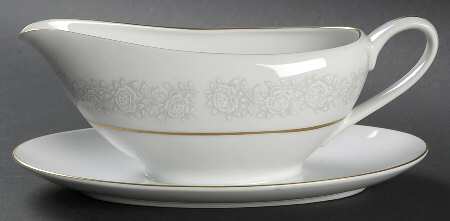 Queens Brocade Gravy Boat with Attached Underplate