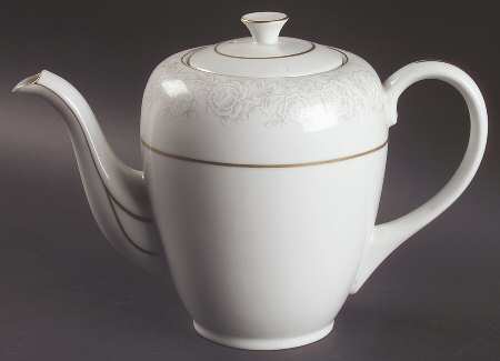 Queens Brocade Tea/Coffee Pot & Lid by Fine China of Japan