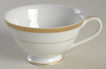 2303R Footed Cup