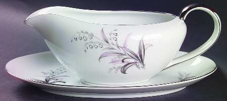 Romance Gravy Boat & Underplate/Relish